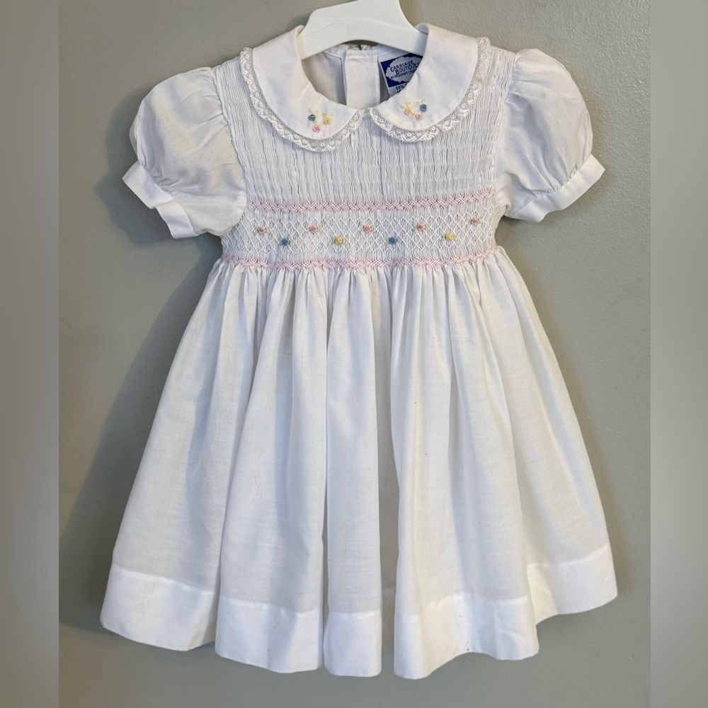 Carriage Boutiques Dress 18M Vintage Heirloom Smocked White Toddler Lace Sash